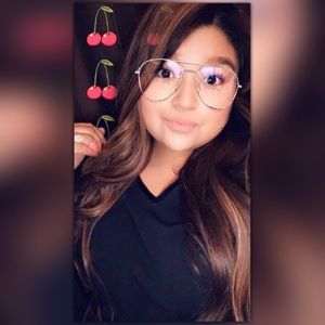 Meet your Posher, Sabrina